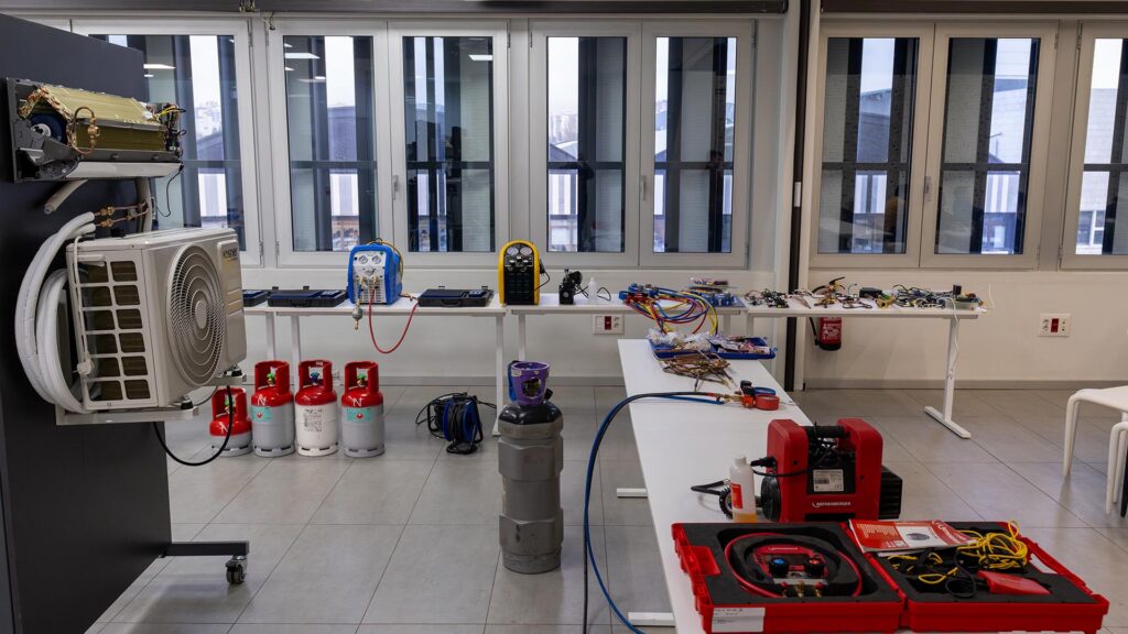 Últimas plazas para los cursos de gases fluorados 2025